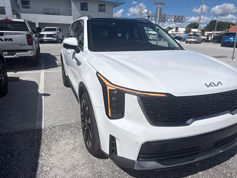 1 image of 2024 Kia Sorento SX