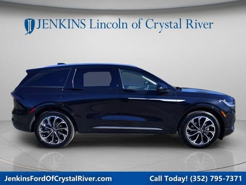 1 image of 2024 Lincoln Nautilus Reserve
