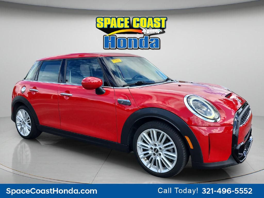 2024 MINI Hardtop 4 Door