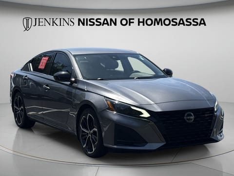 1 image of 2024 Nissan Altima 2.5 SR