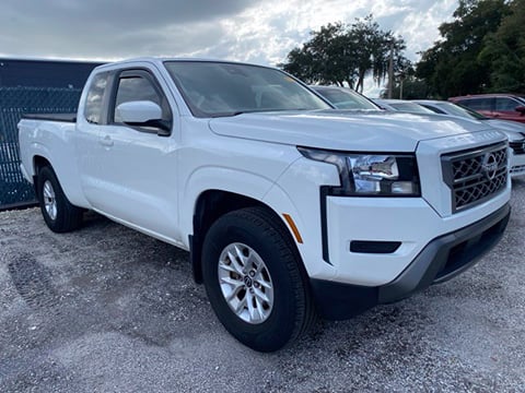 1 image of 2024 Nissan Frontier SV