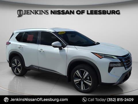 1 image of 2024 Nissan Rogue SL