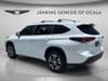 5 thumbnail image of  2024 Toyota Highlander XLE
