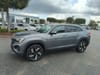 13 thumbnail image of  2024 Volkswagen Atlas Cross Sport 2.0T SE w/Technology