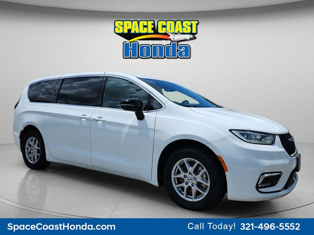 2025 Chrysler Pacifica