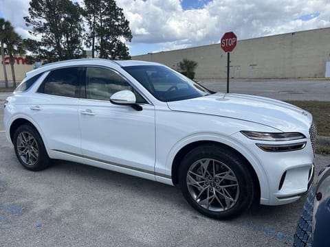 1 image of 2025 Genesis GV70 2.5T