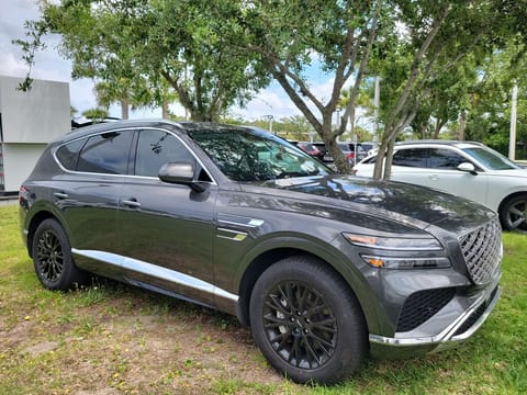 1 image of 2025 Genesis GV80 2.5T