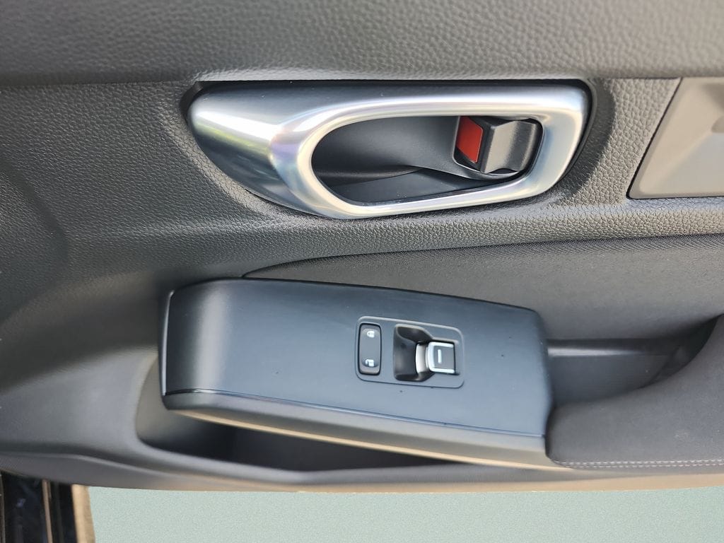 2025 Honda Civic LX - Photo 25
