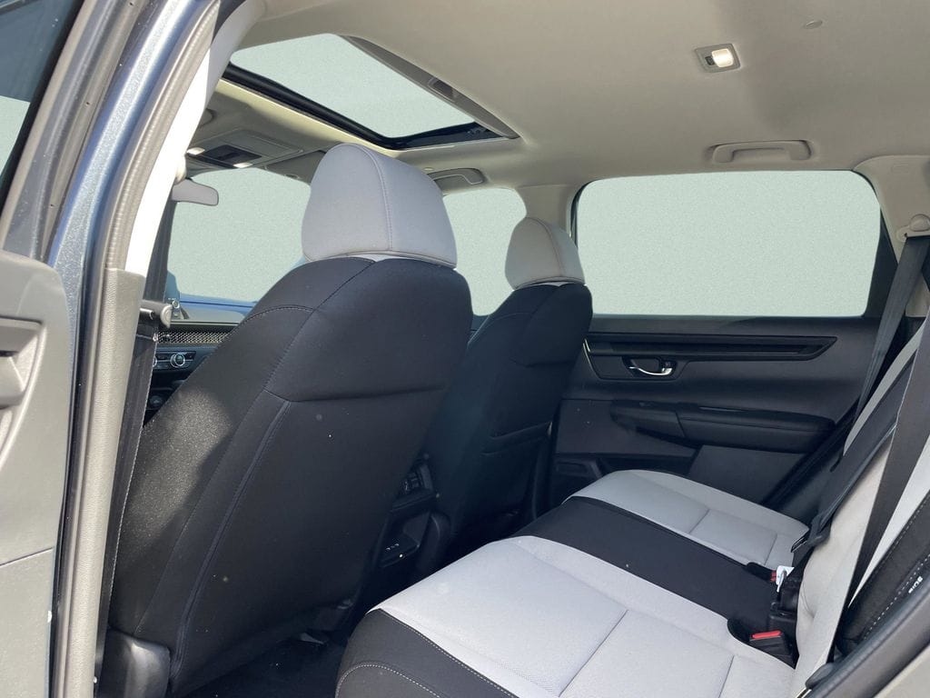 2025 Honda CR-V EX - Photo 21
