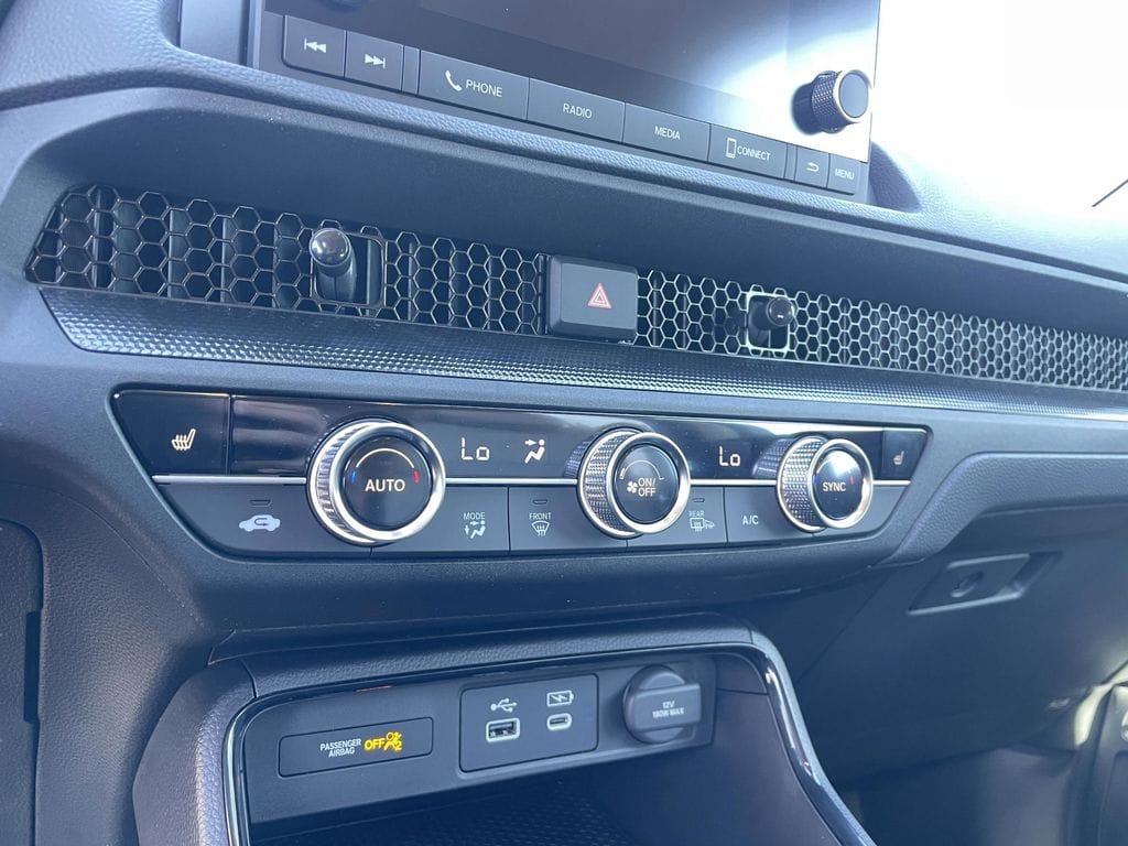 2025 Honda CR-V EX - Photo 29