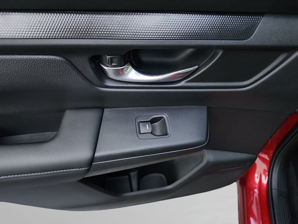 2025 Honda CR-V LX - Photo 22