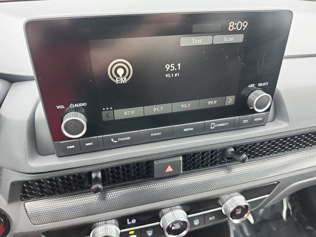 2025 Honda CR-V LX - Photo 26