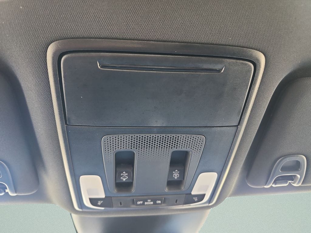 2025 Honda Pilot Black Edition - Photo 18