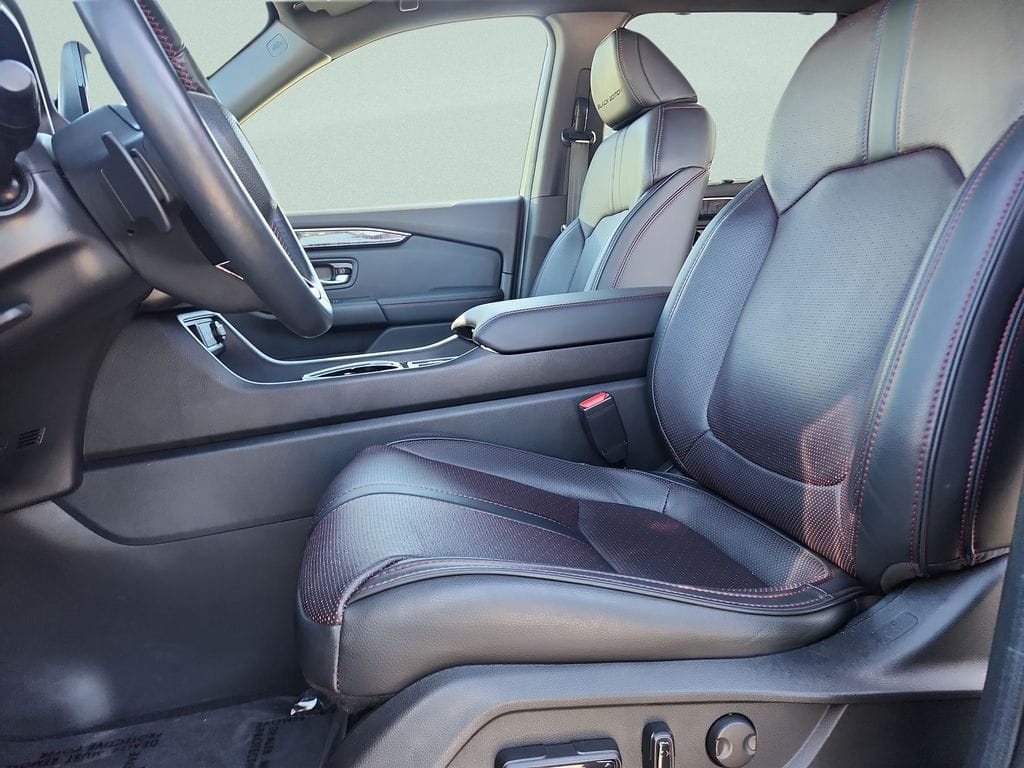 2025 Honda Pilot Black Edition - Photo 22