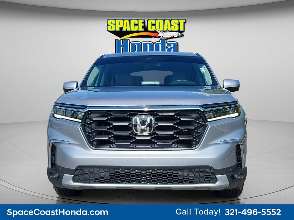 2025 Honda Pilot EX-L+ - Photo 8
