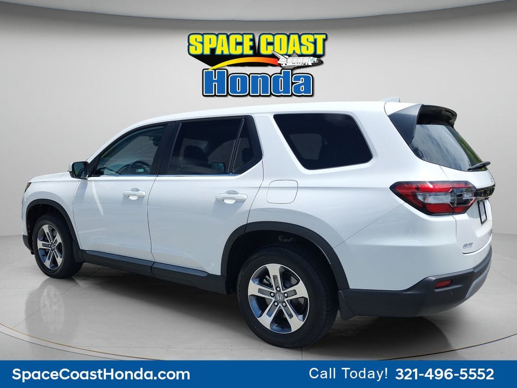2025 Honda Pilot EX-L - Photo 10