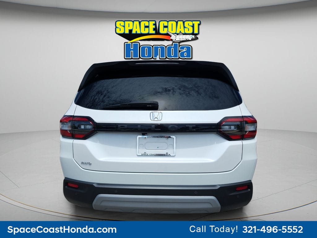 2025 Honda Pilot EX-L - Photo 11