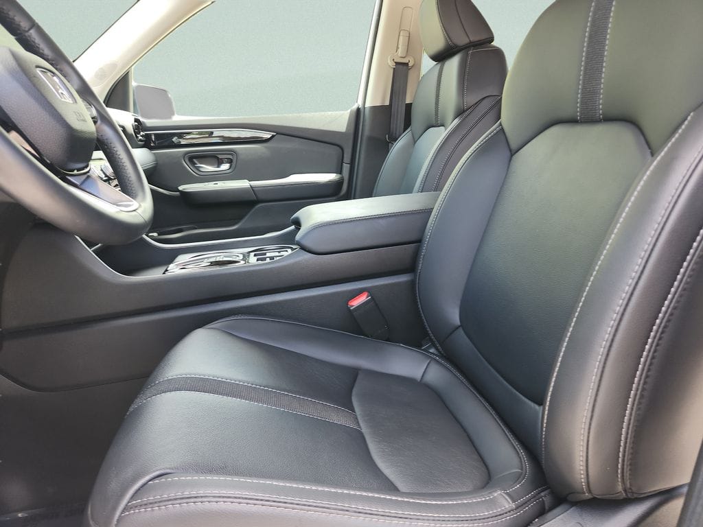 2025 Honda Pilot EX-L - Photo 19