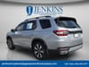 7 thumbnail image of  2025 Honda Pilot Touring