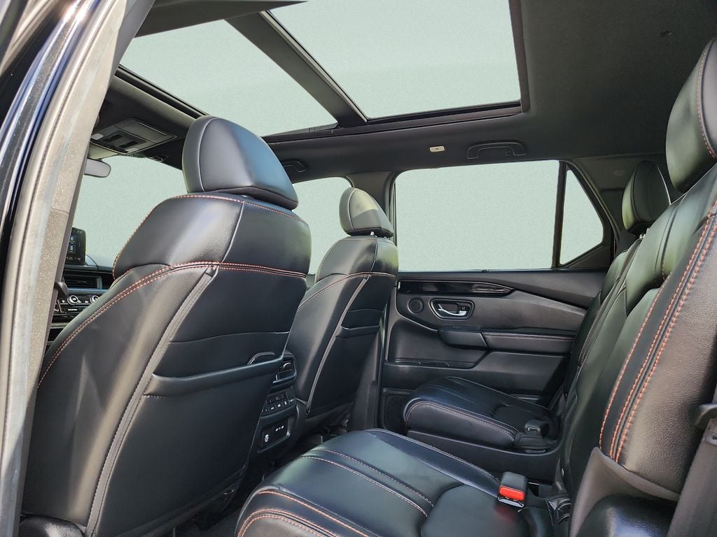 2025 Honda Pilot TrailSport - Photo 22