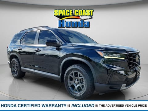1 image of 2025 Honda Pilot TrailSport