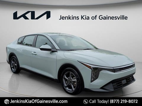 1 image of 2025 Kia K4 LXS