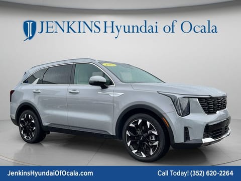 1 image of 2025 Kia Sorento EX