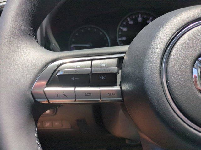 2025 Mazda CX-50 Premium Plus - Photo 16