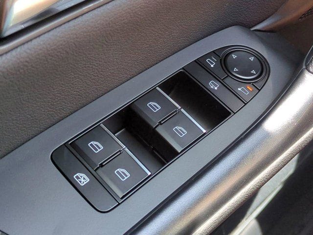 2025 Mazda CX-50 Premium Plus - Photo 23