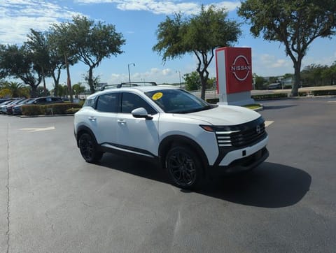 1 image of 2025 Nissan Kicks SR