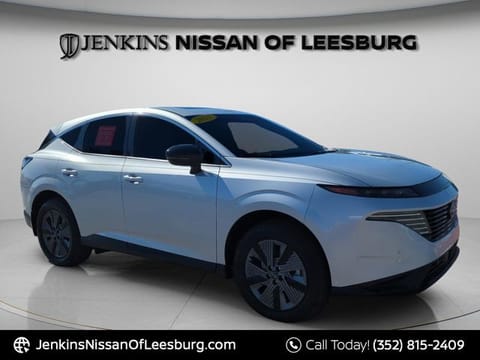 1 image of 2025 Nissan Murano SL