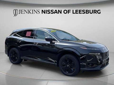 1 image of 2025 Nissan Murano SV