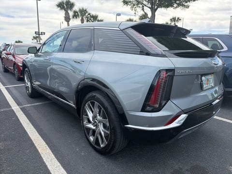 1 image of 2026 Cadillac OPTIQ Luxury