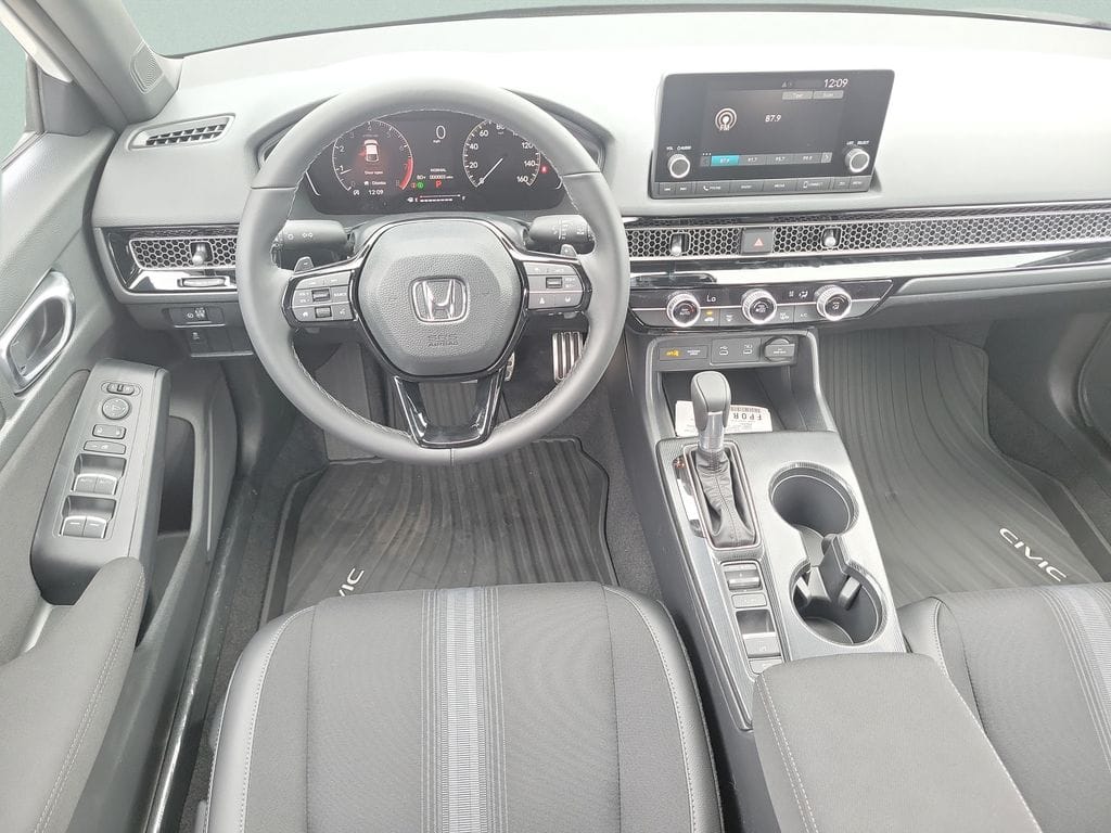 2026 Honda Civic Hatchback Sport - Photo 19
