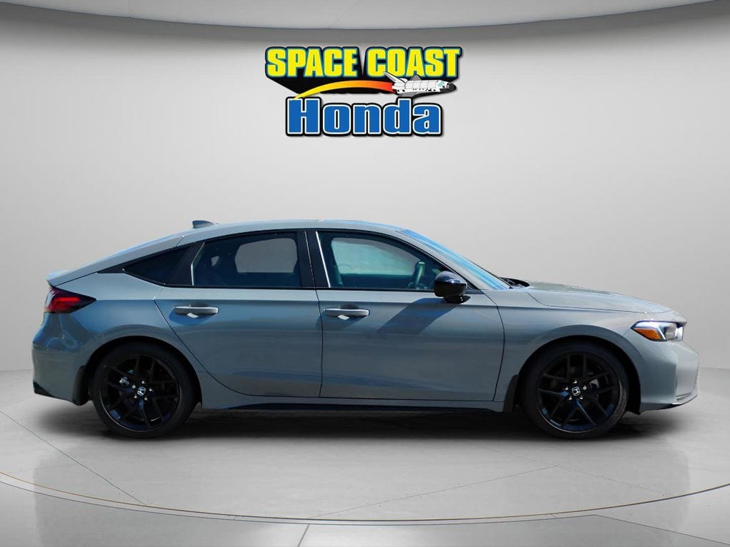 2026 Honda Civic Hatchback Sport - Photo 11