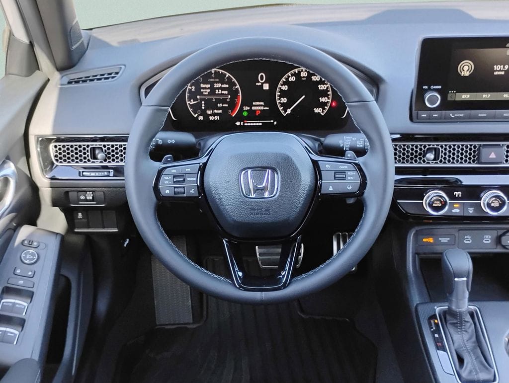 2026 Honda Civic Hatchback Sport - Photo 15