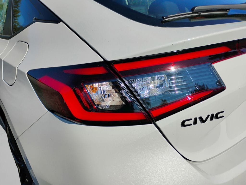 2026 Honda Civic Hatchback Sport - Photo 34