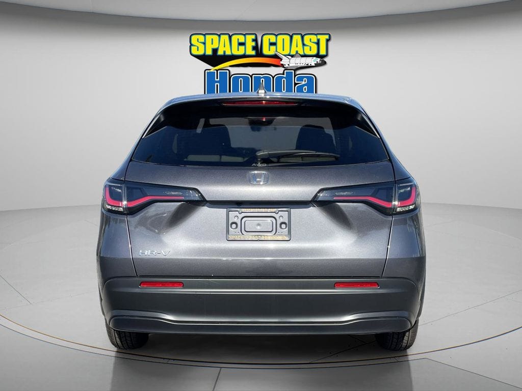 2026 Honda HR-V LX - Photo 8