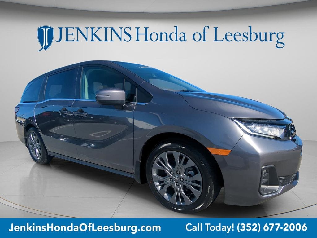 2026 Honda Odyssey Touring's photo