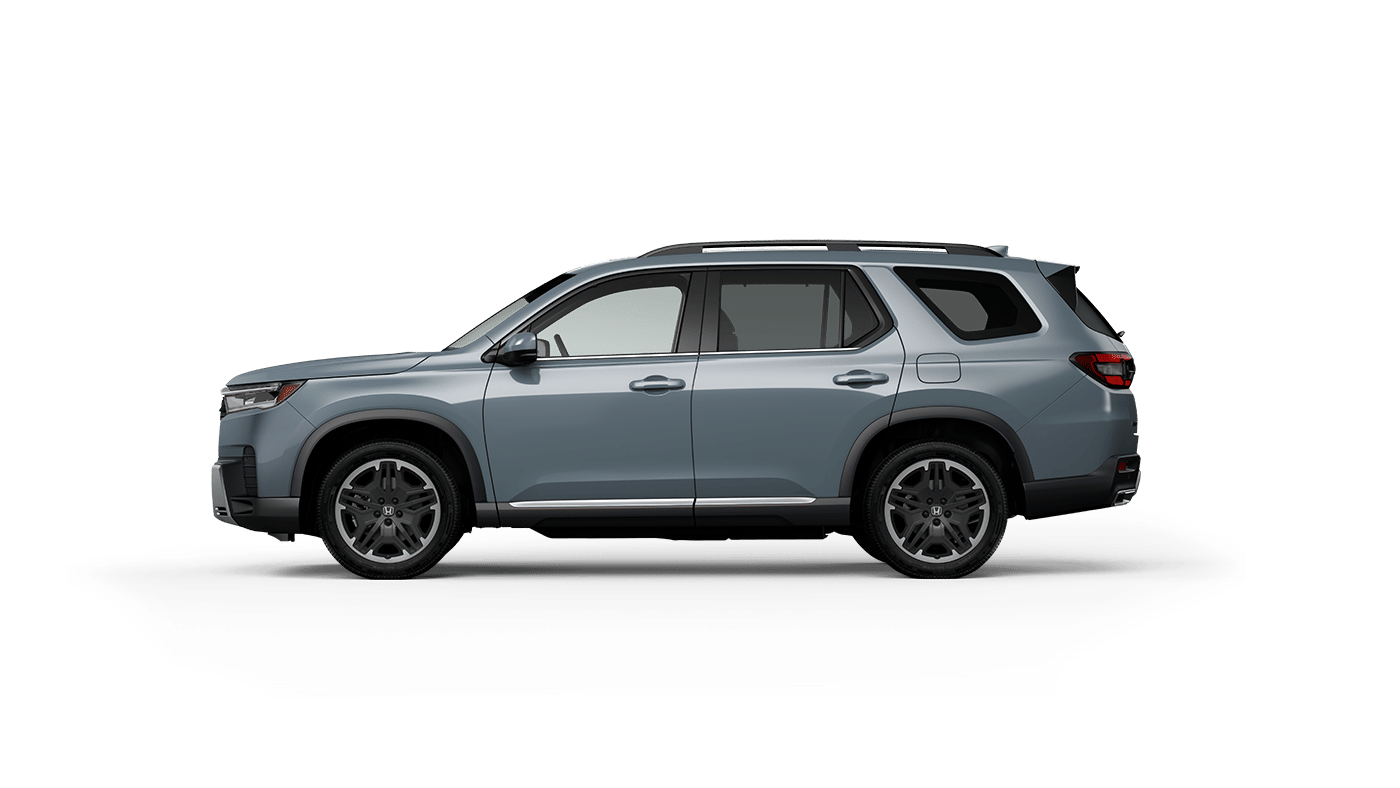 2 thumbnail image of  2026 Honda Pilot AWD Touring Blackout