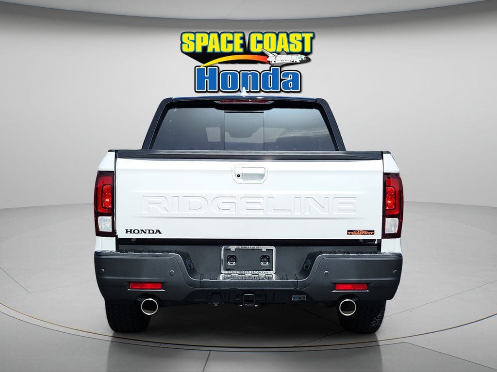 2026 Honda Ridgeline TrailSport - Photo 4