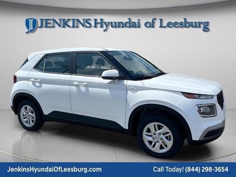 1 image of 2026 Hyundai Venue SE
