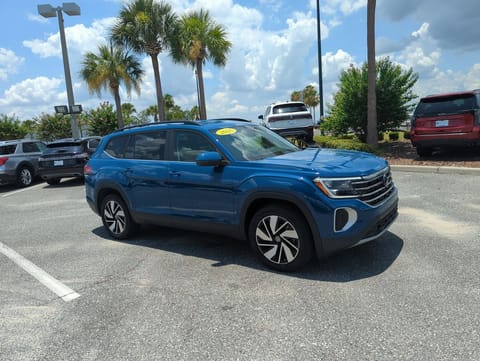 1 image of 2026 Volkswagen Atlas 2.0T SE w/Technology