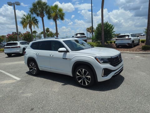 1 image of 2026 Volkswagen Atlas 2.0T SEL Premium R-Line