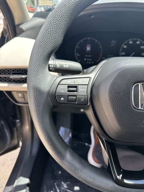 2024 Honda HR-V LX photo 2