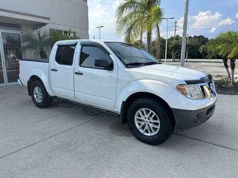 1 image of 2017 Nissan Frontier S