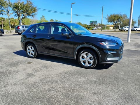 1 image of 2024 Honda HR-V LX