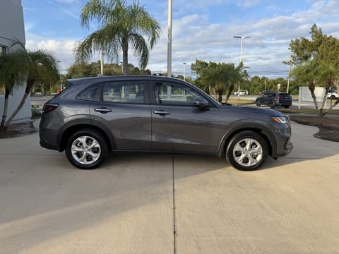 2025 Honda HR-V LX