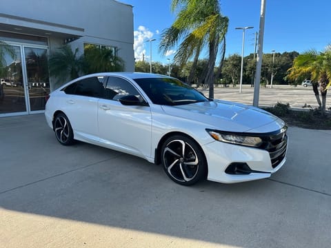 1 image of 2022 Honda Accord Sport Special Edition