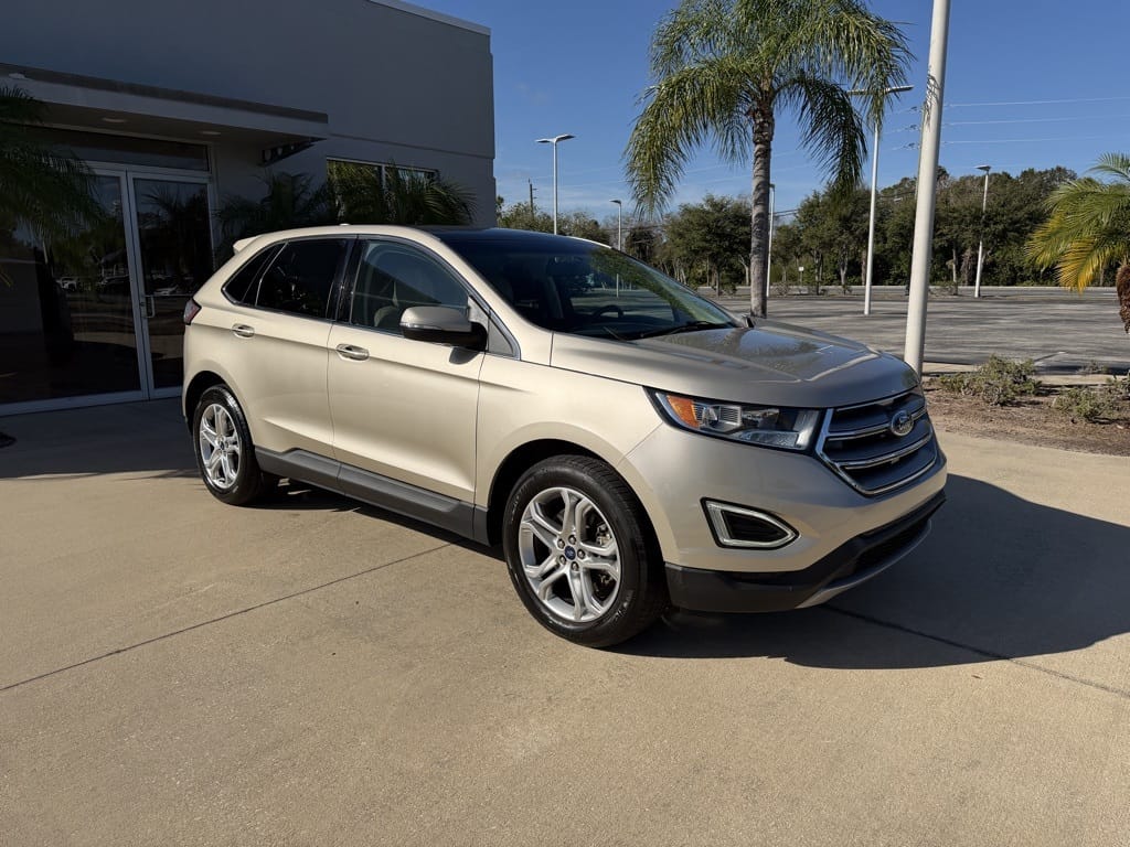 2017 Ford Edge Titanium's photo
